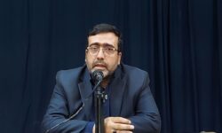 نشست صمیمی معاون فرهنگی و رسانه‌ای اداره کل فرهنگ و ارشاد اسلامی استان با اصحاب فرهنگ و رسانه شهرستان آذرشهر