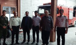 دیدار بخشدار و فرمانده نیروی انتظامی با آتش نشان گوگان