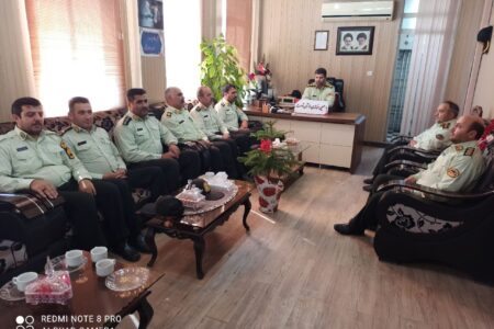 دیدار فرماندهان و جمعی از پرسنل نیروی انتظامی گوگان و ممقان با فرمانده جدید انتظامی شهرستان آذرشهر