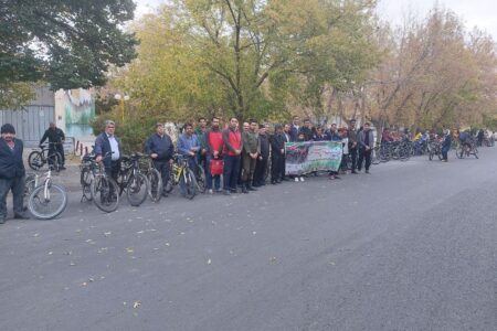 همایش بزرگ دوچرخه سواری به مناسبت هفته تربیت بدنی در گوگان برگزار شد