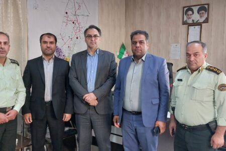 بخشدار و شهردارهای گوگان و تیمورلو با نیروهای انتظامی منطقه گوگان دیدار کردند