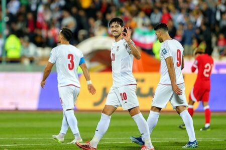 تیم ملی فوتبال ایران مقابل هنگ کنگ با ۴ گل به پیروزی رسید