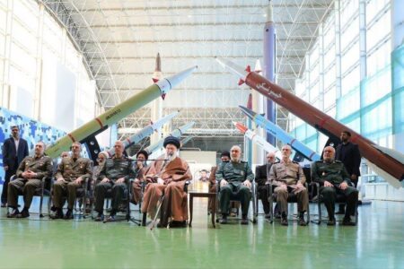 رهبرانقلاب: دولت‌های اسلامی رابطه خود را با رژیم صهیونیستی قطع کنند