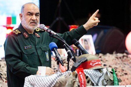 سرلشکر سلامی: آمریکا و رژیم صهیونیستی در حال نوشتن نسخه زوال خود هستند