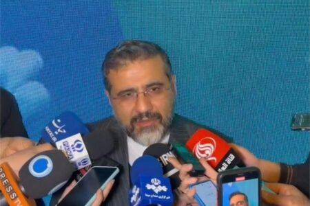 ضرورت تولیدات متعدد فرهنگی و هنری برای اسطوره‌هایی مانند حاج قاسم سلیمانی