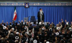 مردم آذربایجان شرقی به دیدار رهبری می روند