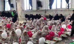 جشن تکلیف جمعی از دختران دانش آموز در تبریز