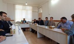دهیاران برای رفع مشکلات در روستاها تمام تلاش خود را به کار بگیرند