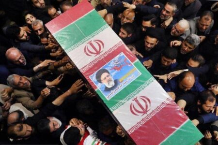 شهید رئیسی در جوار امام رضا (ع) آرام گرفت