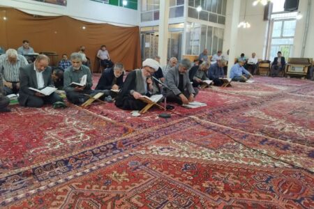 مراسم معنوی دعای عرفه در گوگان برگزار شد
