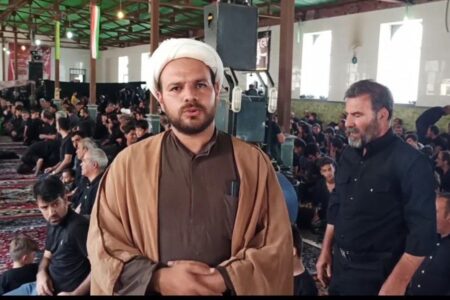 مراسم اربعین حسینی در مقبره زینب خاتون(س) روستای دستجرد هر سال باشکوه تر می شود