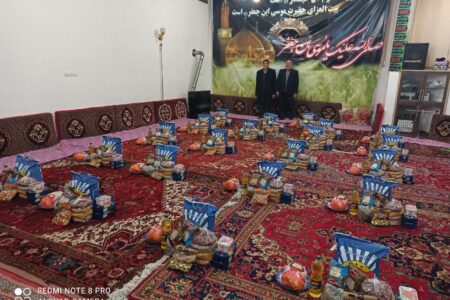جوانان هیئت موسی بن جعفر (ع) گوگان یلدا را برای نیازمندان شیرین کردند