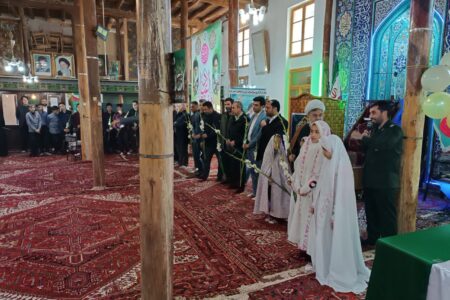 گلباران تمثال امام خمینی (ره) در گوگان