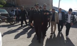 حضور دلگرم‌کننده‌ی فرمانده انتظامی استان آذربایجان شرقی در مراسم شام غریبان مرحوم رضا نیکخواه