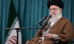 امام خامنه‌ای در محل کارشان در بیت رهبری به شهادت رسیدند